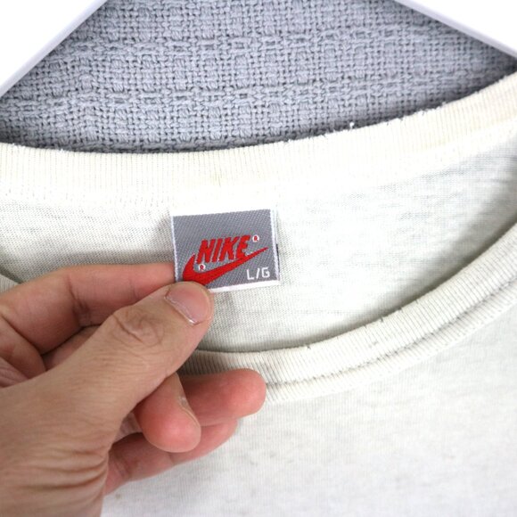 Bo Jackson Nike Vintage 1990s Made in Canada Thrashed Cropped Tee Large - Picture 5 of 8